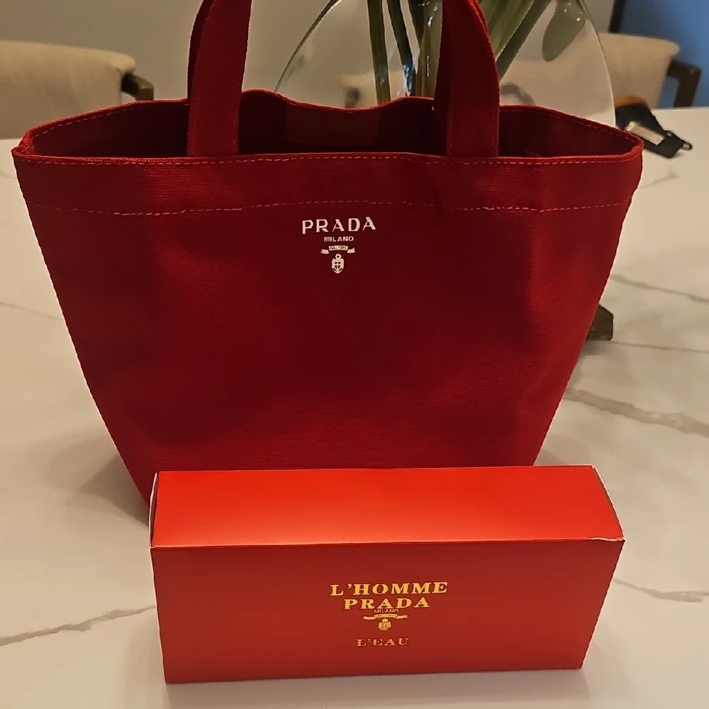 Prada Scarlet Red Tote Bag - Picture 5 of 5